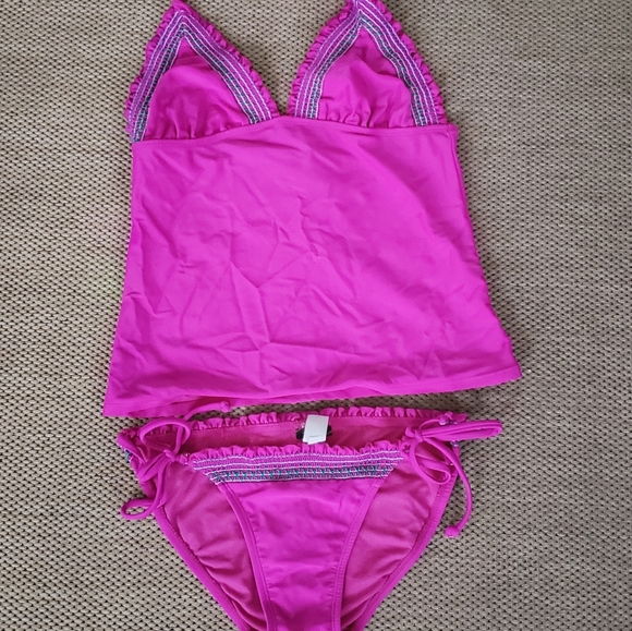 OLD NAVY Women's Tankini Set - Two Piece - Picture 1 of 6